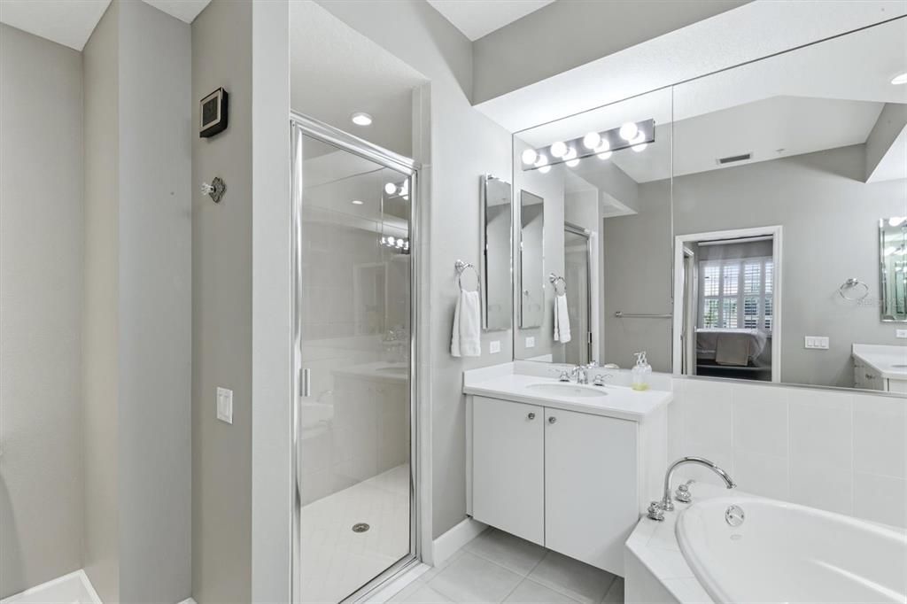 For Sale: $459,900 (3 beds, 2 baths, 1969 Square Feet)