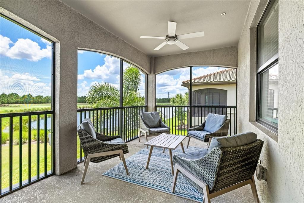 En Venta: $639,000 (3 camas, 2 baños, 2108 Pies cuadrados)