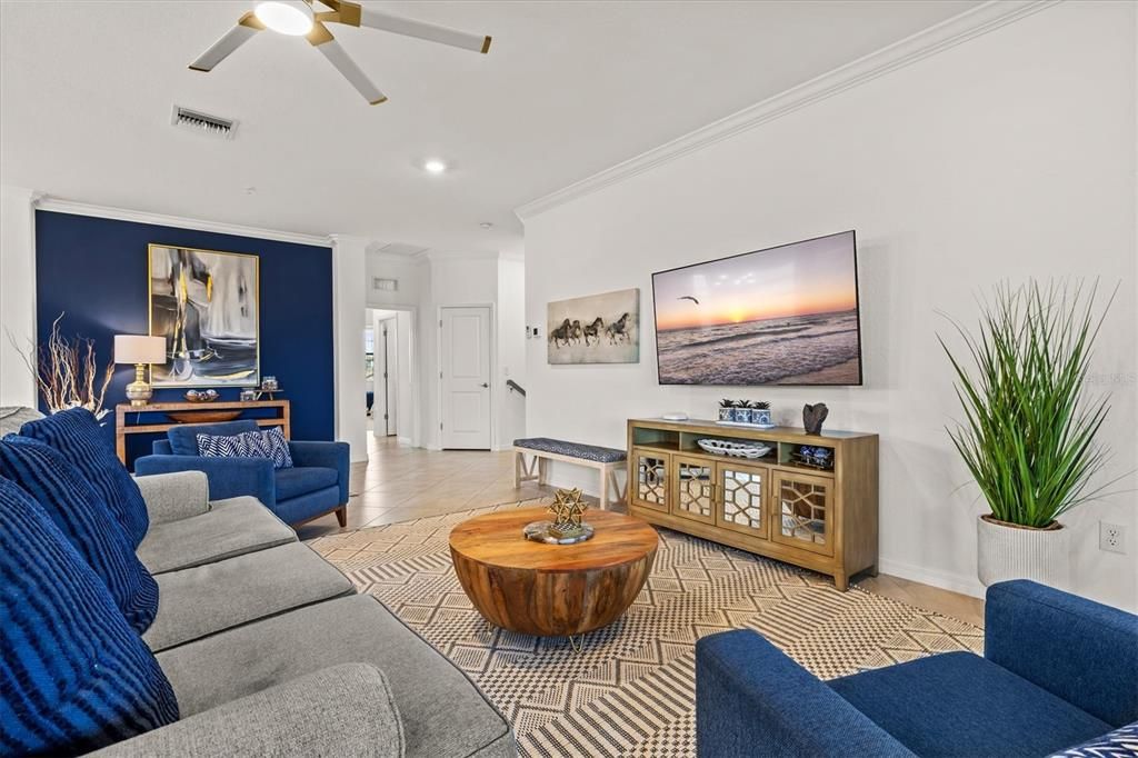 En Venta: $639,000 (3 camas, 2 baños, 2108 Pies cuadrados)