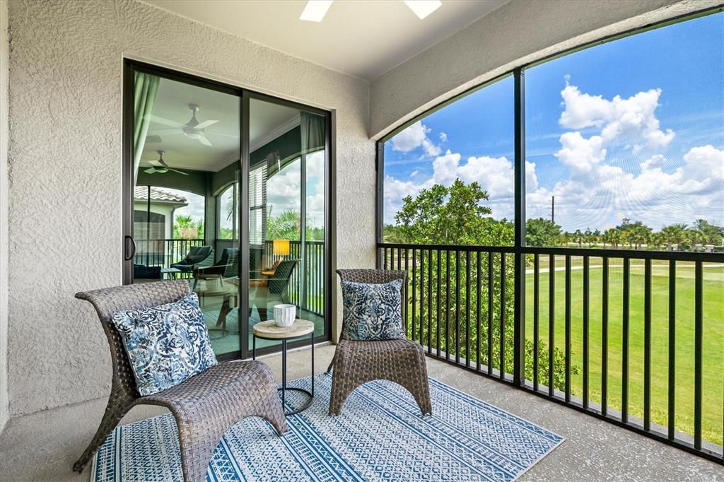 En Venta: $639,000 (3 camas, 2 baños, 2108 Pies cuadrados)