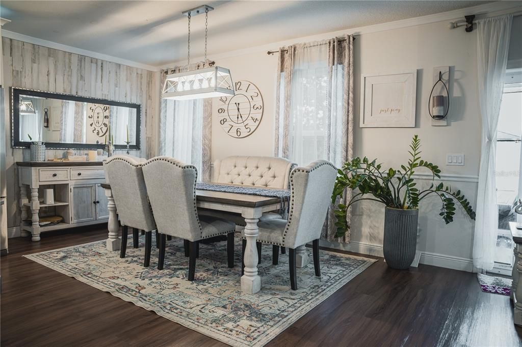 На продажу: $449,900 (4 спален, 3 ванн, 2344 Квадратных фут)