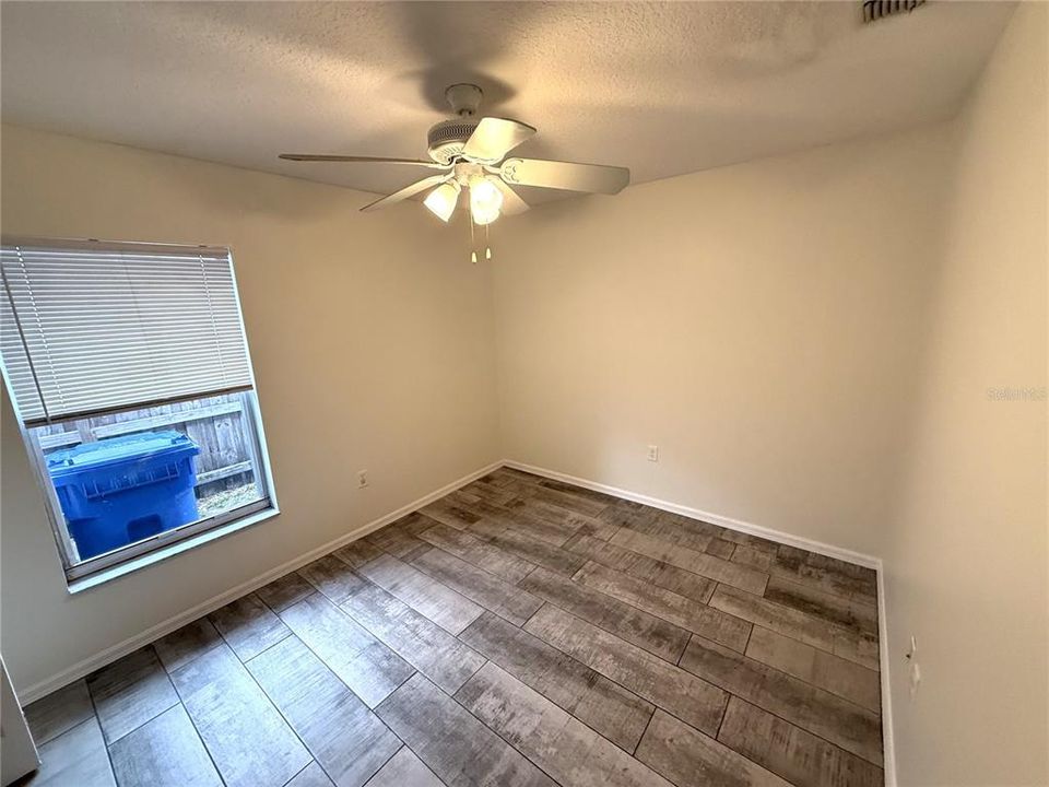 For Sale: $320,000 (3 beds, 2 baths, 1371 Square Feet)