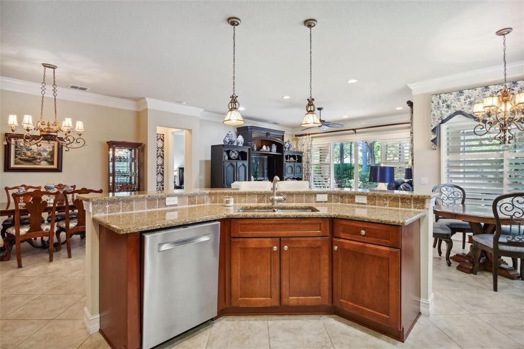For Sale: $395,000 (3 beds, 2 baths, 2058 Square Feet)