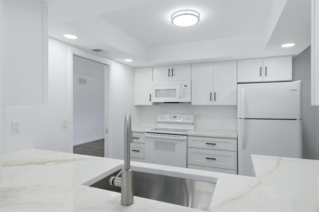 Active With Contract: $399,000 (4 beds, 2 baths, 1798 Square Feet)