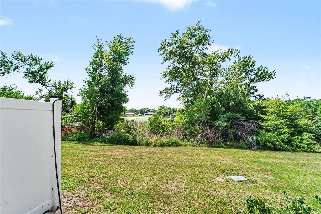 For Rent: $2,099 (3 beds, 2 baths, 1386 Square Feet)