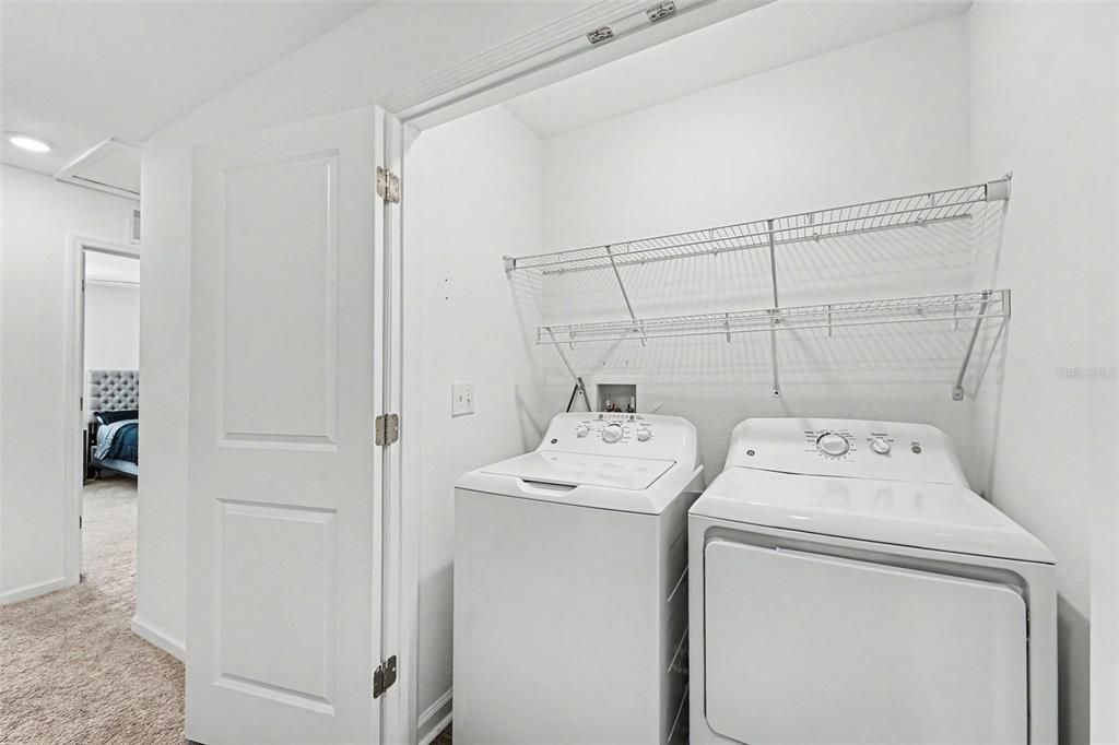 For Rent: $2,099 (3 beds, 2 baths, 1386 Square Feet)