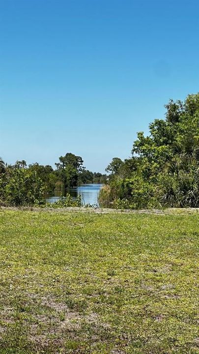 待售: $42,500 (0.23 acres)