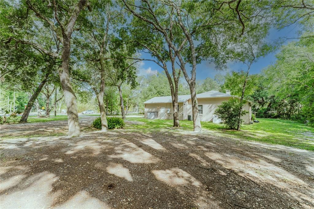 For Sale: $580,000 (3 beds, 2 baths, 1725 Square Feet)