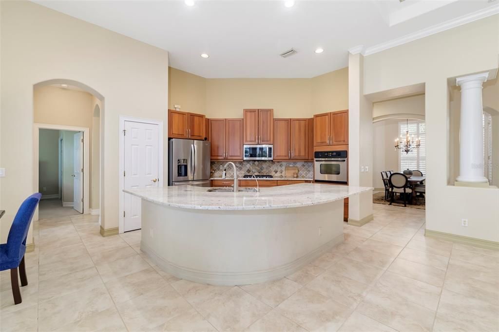 For Sale: $1,149,900 (3 beds, 3 baths, 3136 Square Feet)