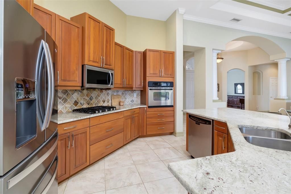 For Sale: $1,149,900 (3 beds, 3 baths, 3136 Square Feet)