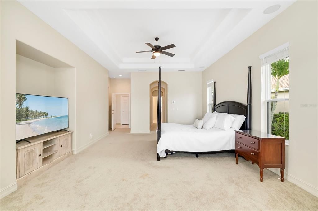 For Sale: $1,149,900 (3 beds, 3 baths, 3136 Square Feet)