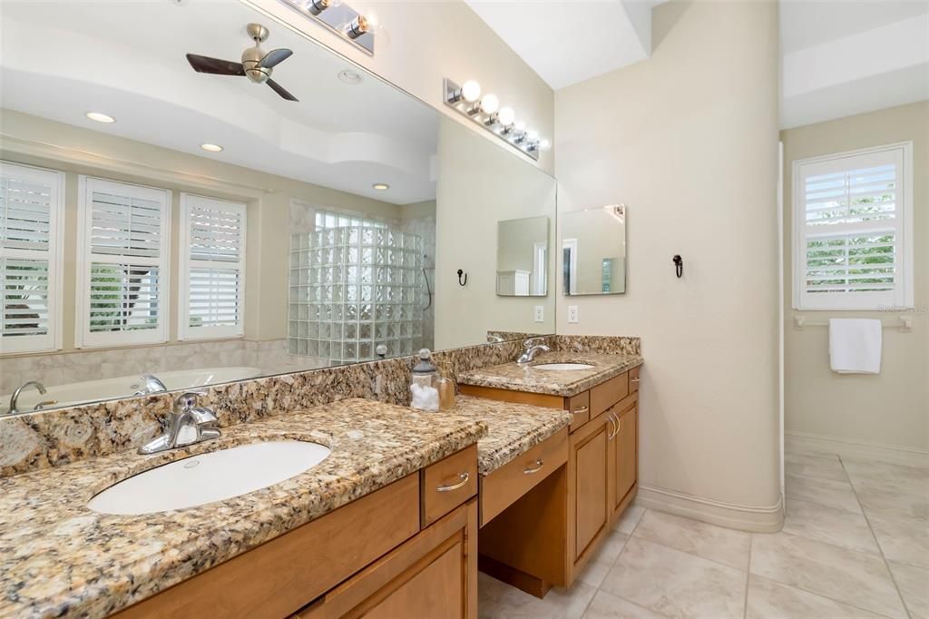 For Sale: $1,149,900 (3 beds, 3 baths, 3136 Square Feet)