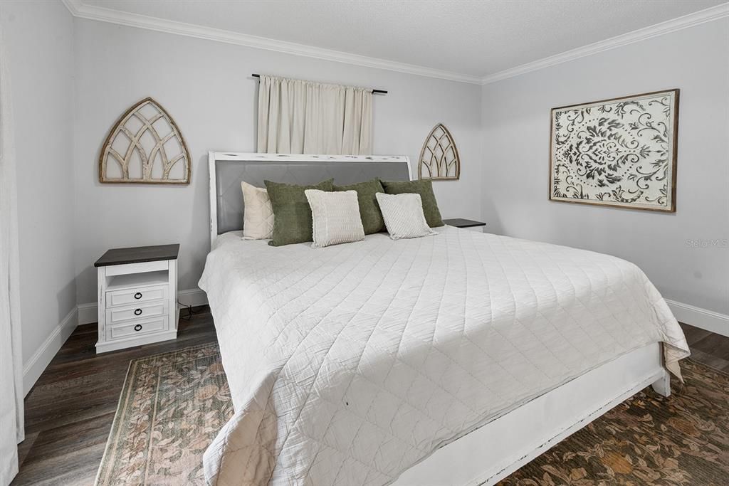 For Sale: $325,000 (3 beds, 2 baths, 1222 Square Feet)