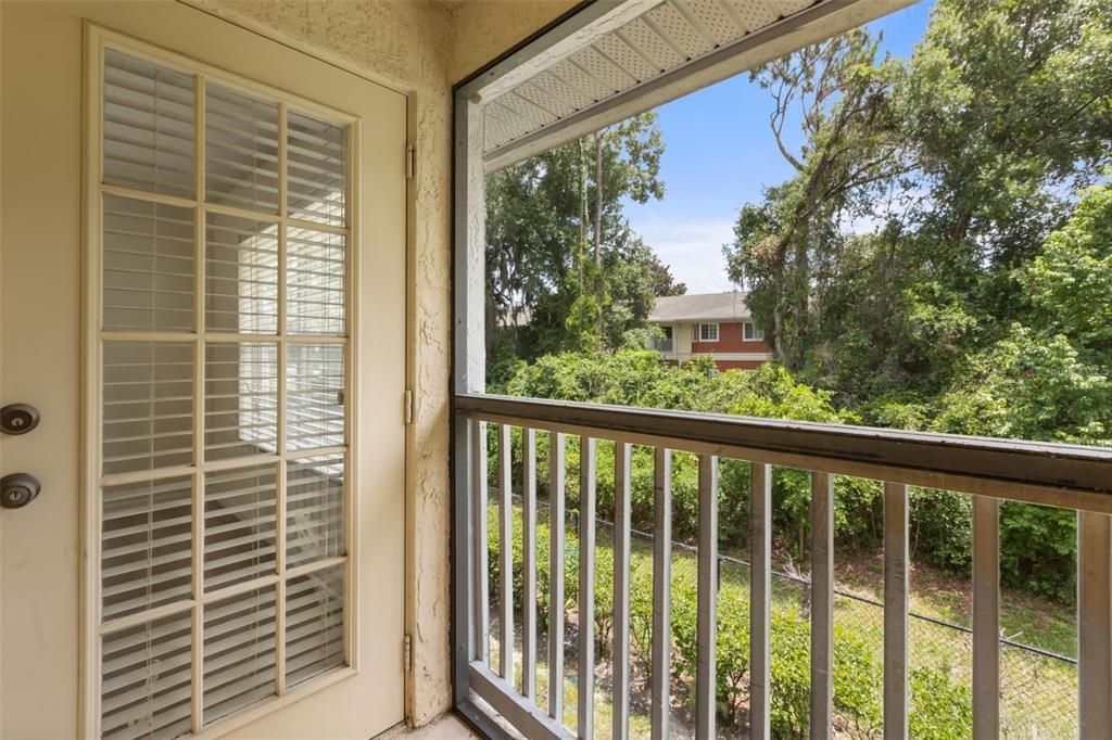 For Sale: $299,000 (3 beds, 2 baths, 1521 Square Feet)