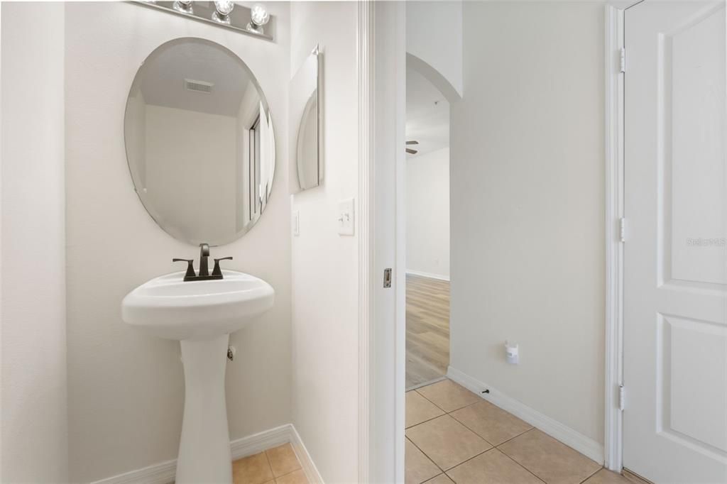 For Sale: $299,000 (3 beds, 2 baths, 1521 Square Feet)