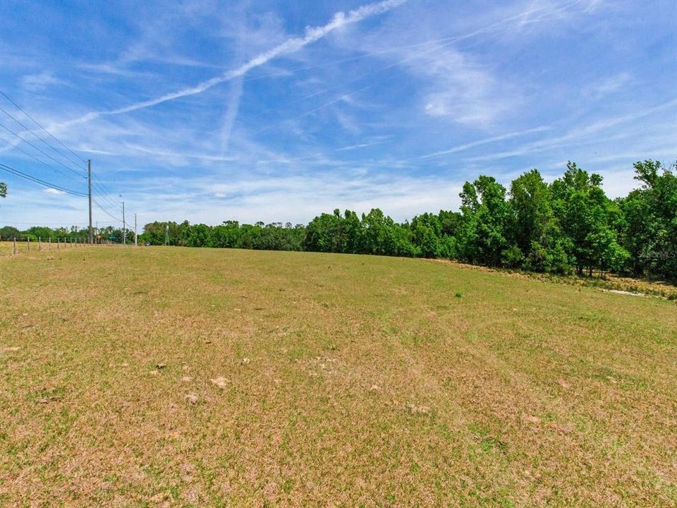 На продажу: $395,000 (19.50 acres)