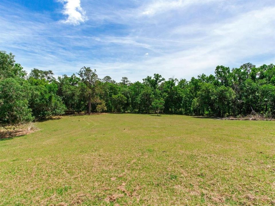 На продажу: $395,000 (19.50 acres)