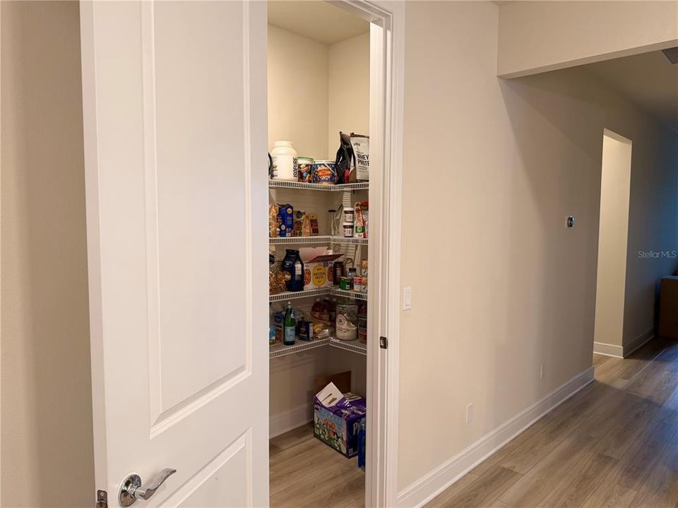 En Renta: $2,600 (4 camas, 2 baños, 1839 Pies cuadrados)