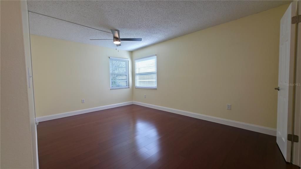 For Rent: $1,850 (2 beds, 2 baths, 1099 Square Feet)