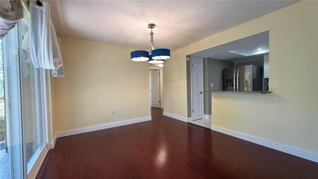 For Rent: $1,850 (2 beds, 2 baths, 1099 Square Feet)
