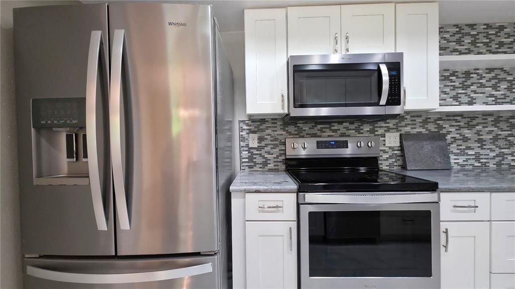 For Rent: $1,850 (2 beds, 2 baths, 1099 Square Feet)