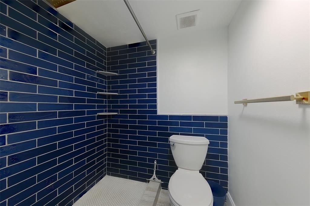 В аренду: $2,300 (2 спален, 2 ванн, 1105 Квадратных фут)