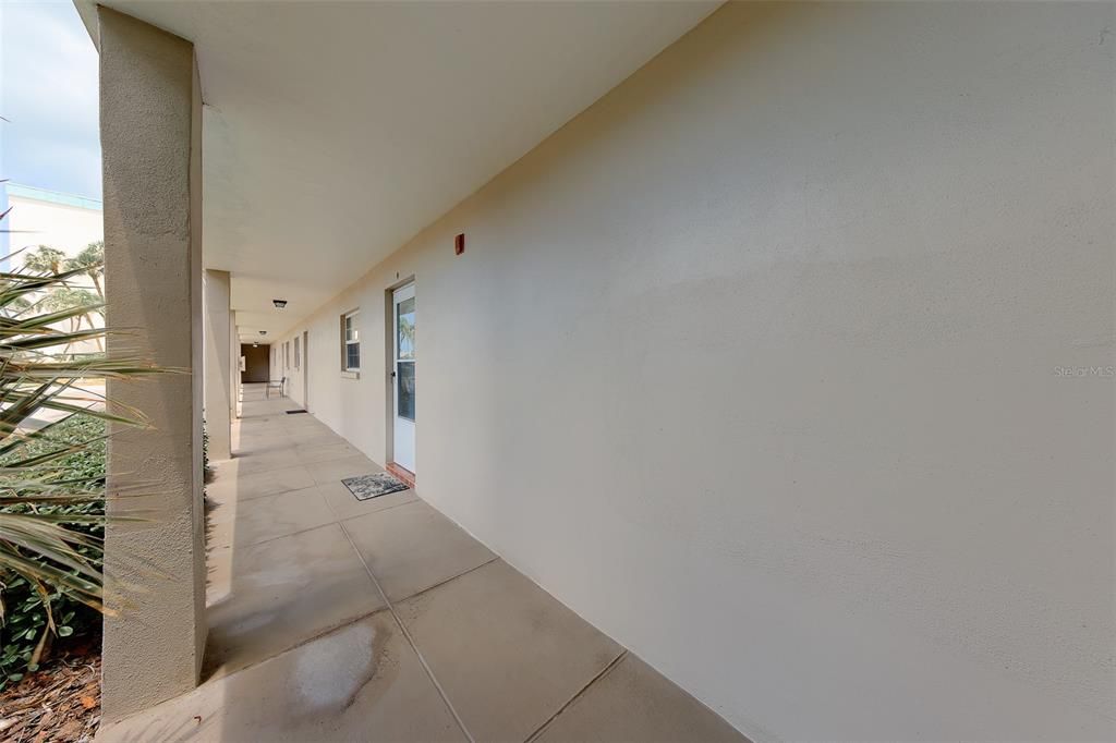 В аренду: $2,300 (2 спален, 2 ванн, 1105 Квадратных фут)