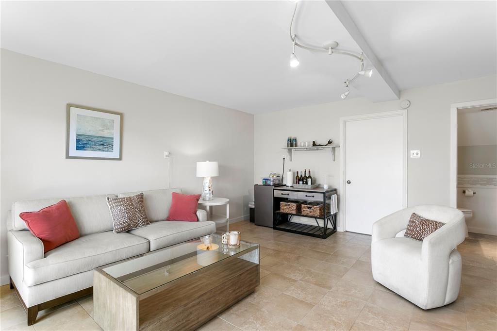 For Sale: $825,000 (3 beds, 2 baths, 1943 Square Feet)