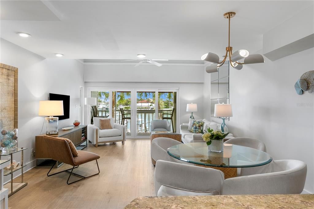 For Sale: $825,000 (3 beds, 2 baths, 1943 Square Feet)
