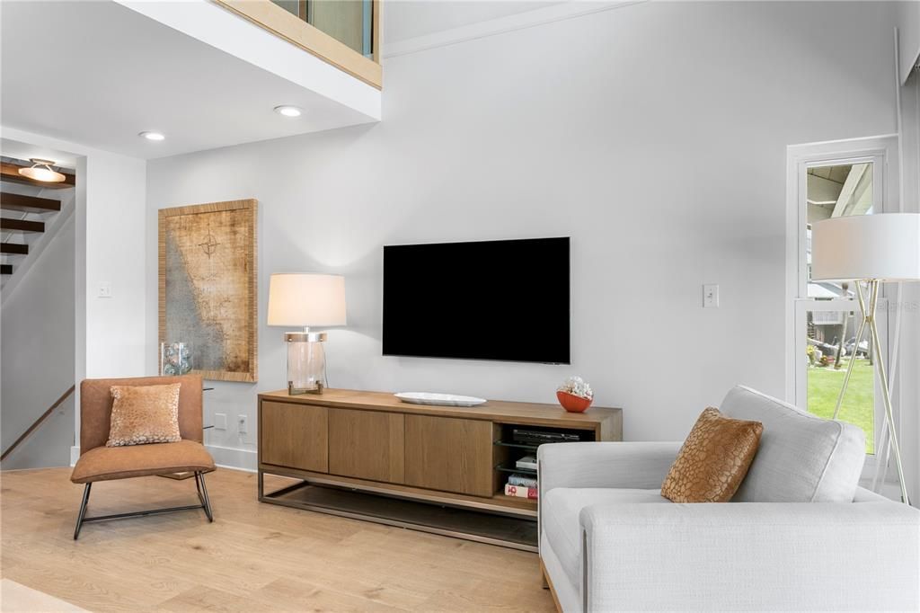 For Sale: $825,000 (3 beds, 2 baths, 1943 Square Feet)