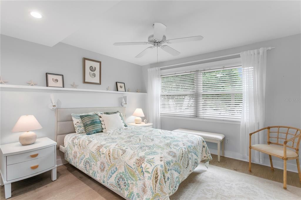 For Sale: $825,000 (3 beds, 2 baths, 1943 Square Feet)