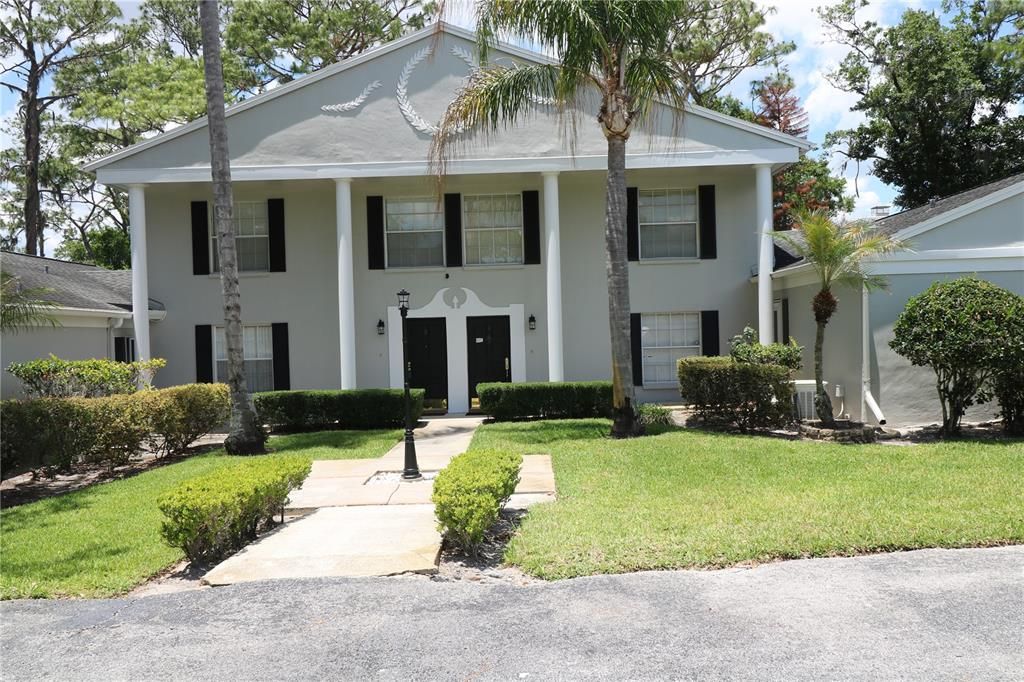 For Rent: $2,000 (3 beds, 2 baths, 1688 Square Feet)