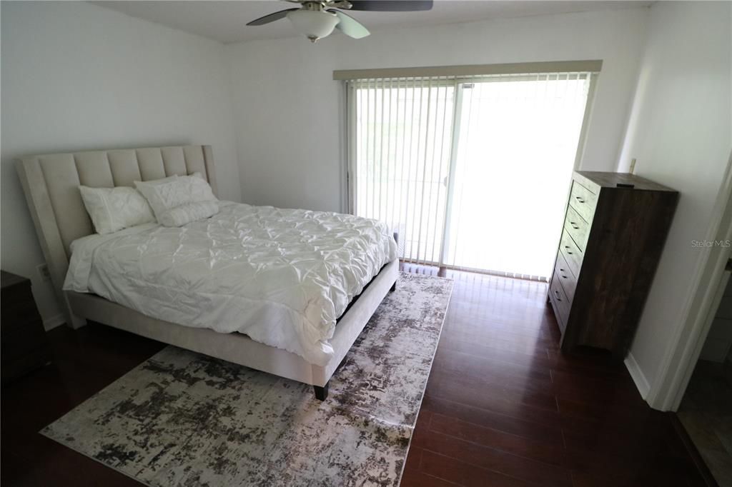 For Rent: $2,000 (3 beds, 2 baths, 1688 Square Feet)