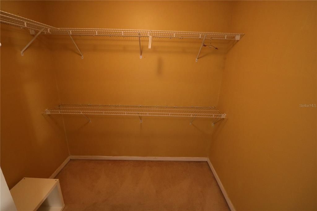 For Rent: $2,000 (3 beds, 2 baths, 1688 Square Feet)