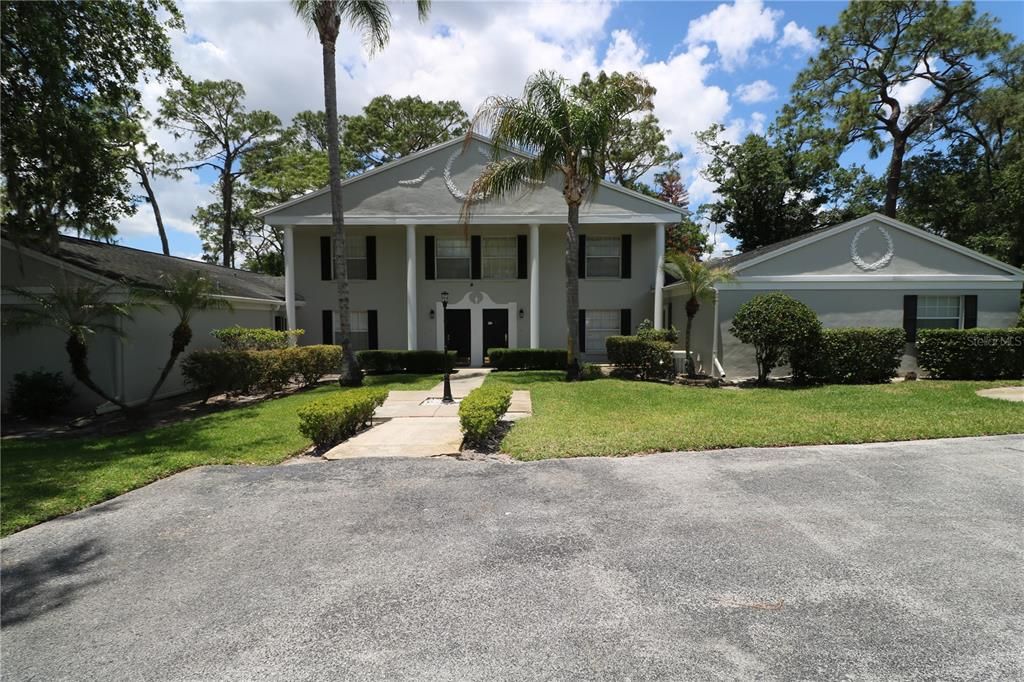 For Rent: $2,000 (3 beds, 2 baths, 1688 Square Feet)