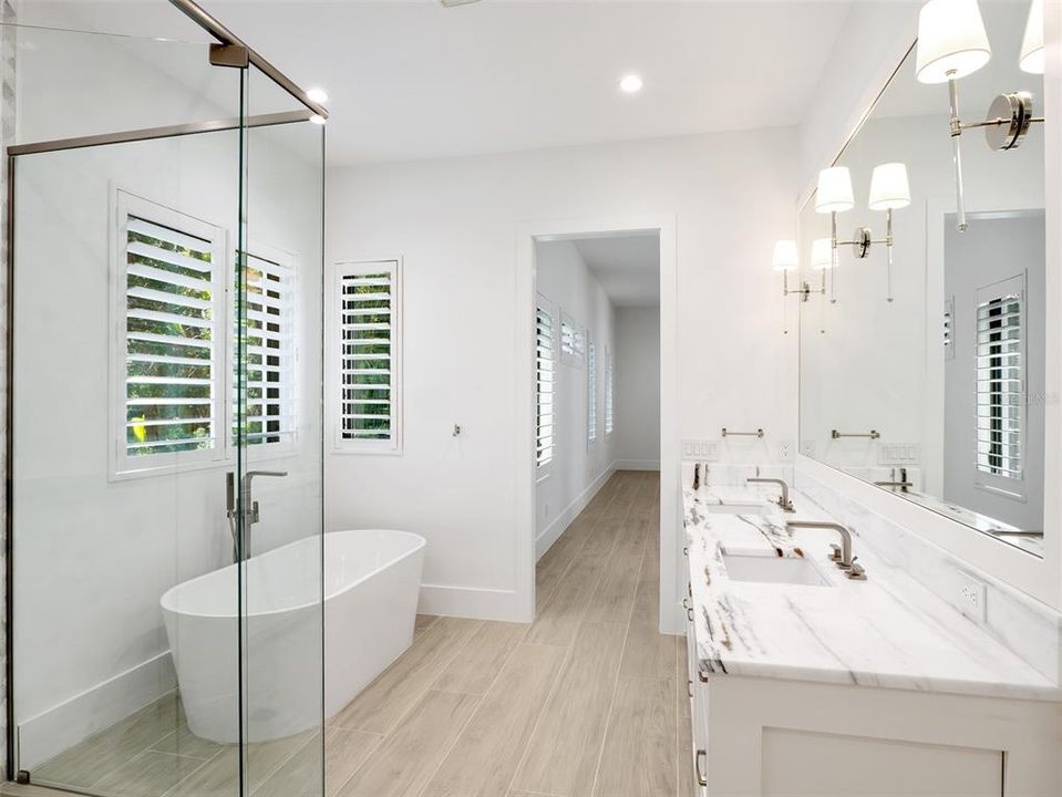 For Sale: $5,300,000 (6 beds, 6 baths, 4665 Square Feet)