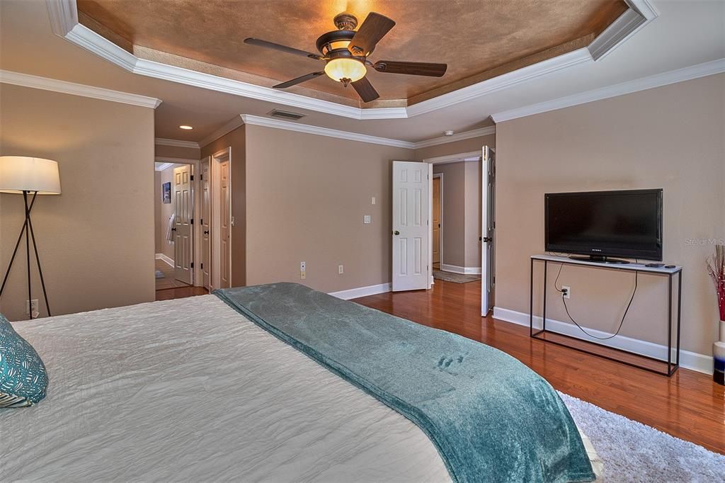 For Rent: $4,999 (3 beds, 2 baths, 2148 Square Feet)