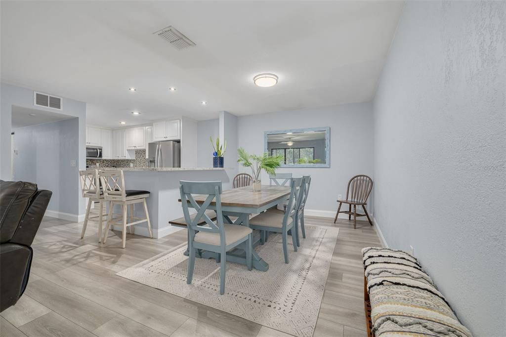 For Sale: $225,000 (3 beds, 2 baths, 1396 Square Feet)