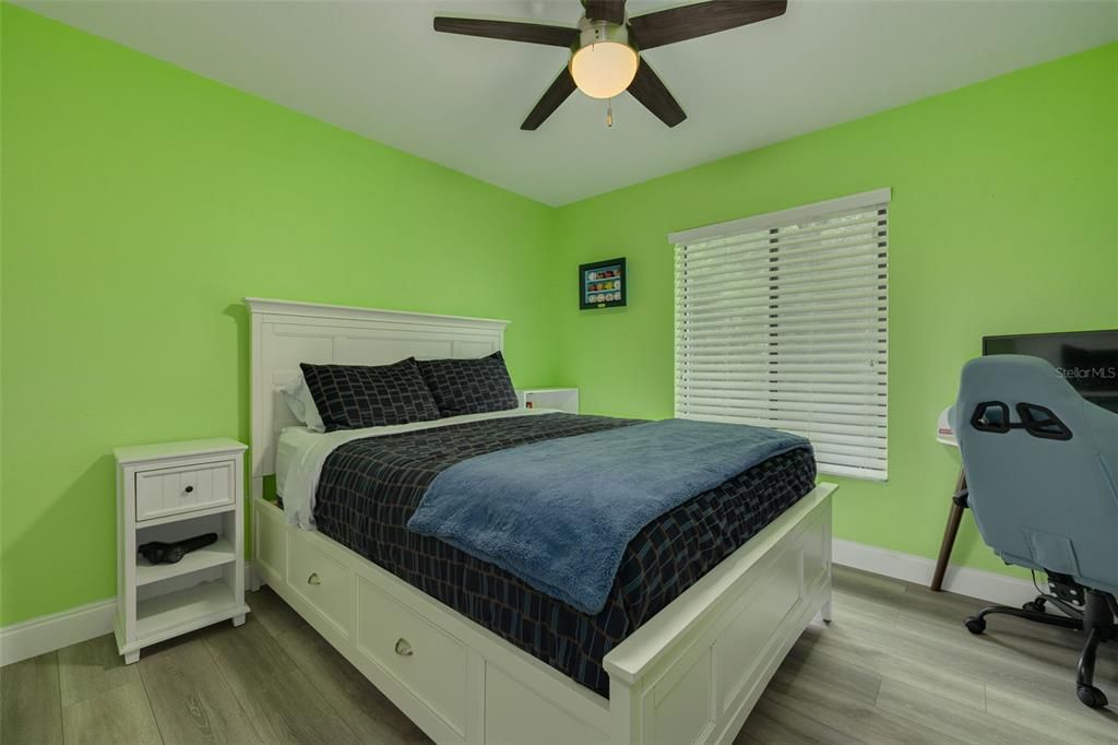 For Sale: $225,000 (3 beds, 2 baths, 1396 Square Feet)