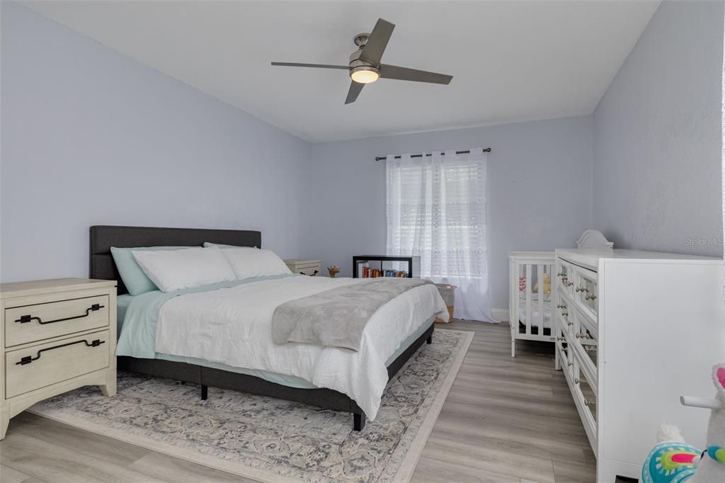 For Sale: $225,000 (3 beds, 2 baths, 1396 Square Feet)