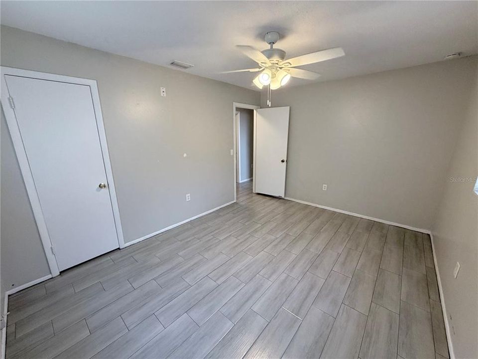 For Rent: $1,595 (3 beds, 1 baths, 1130 Square Feet)