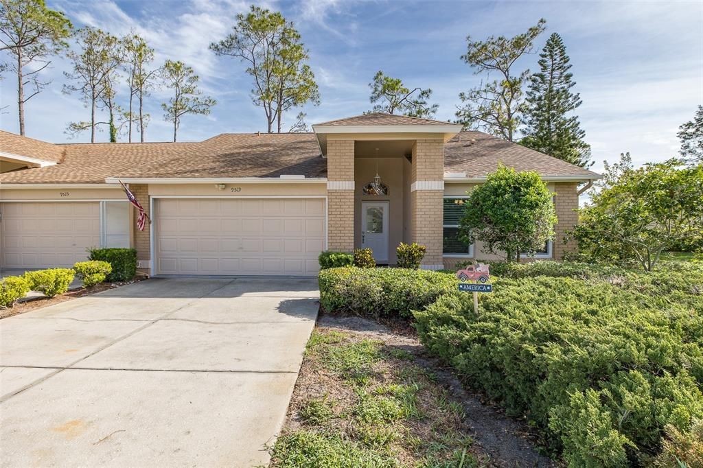 For Sale: $299,000 (2 beds, 2 baths, 1282 Square Feet)