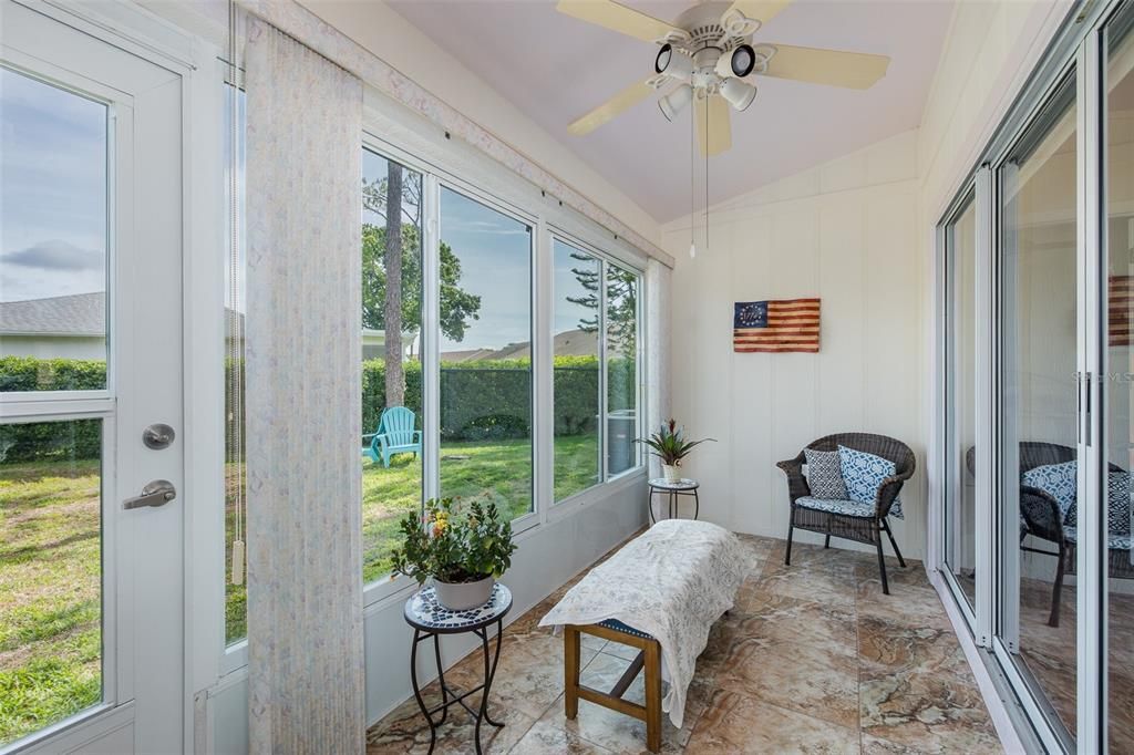 For Sale: $299,000 (2 beds, 2 baths, 1282 Square Feet)