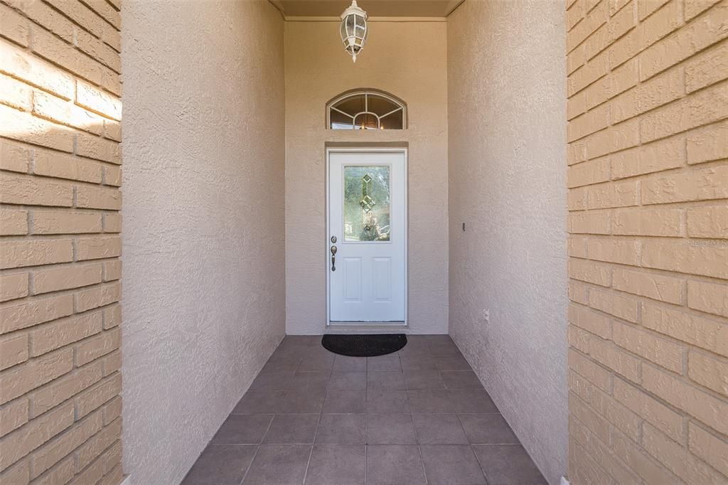 For Sale: $299,000 (2 beds, 2 baths, 1282 Square Feet)