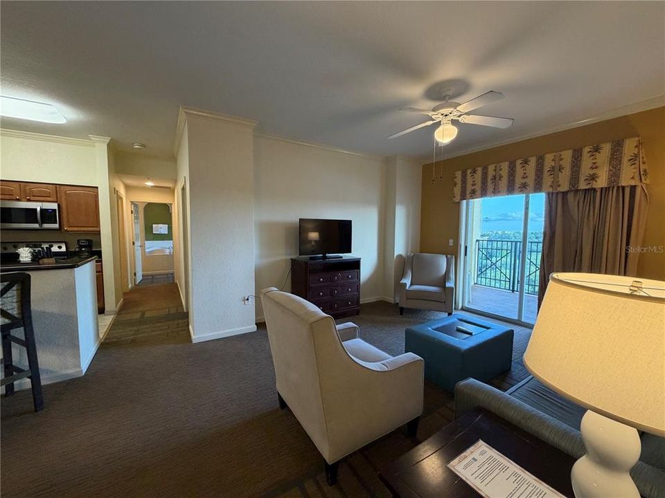 For Sale: $299,000 (4 beds, 4 baths, 1775 Square Feet)