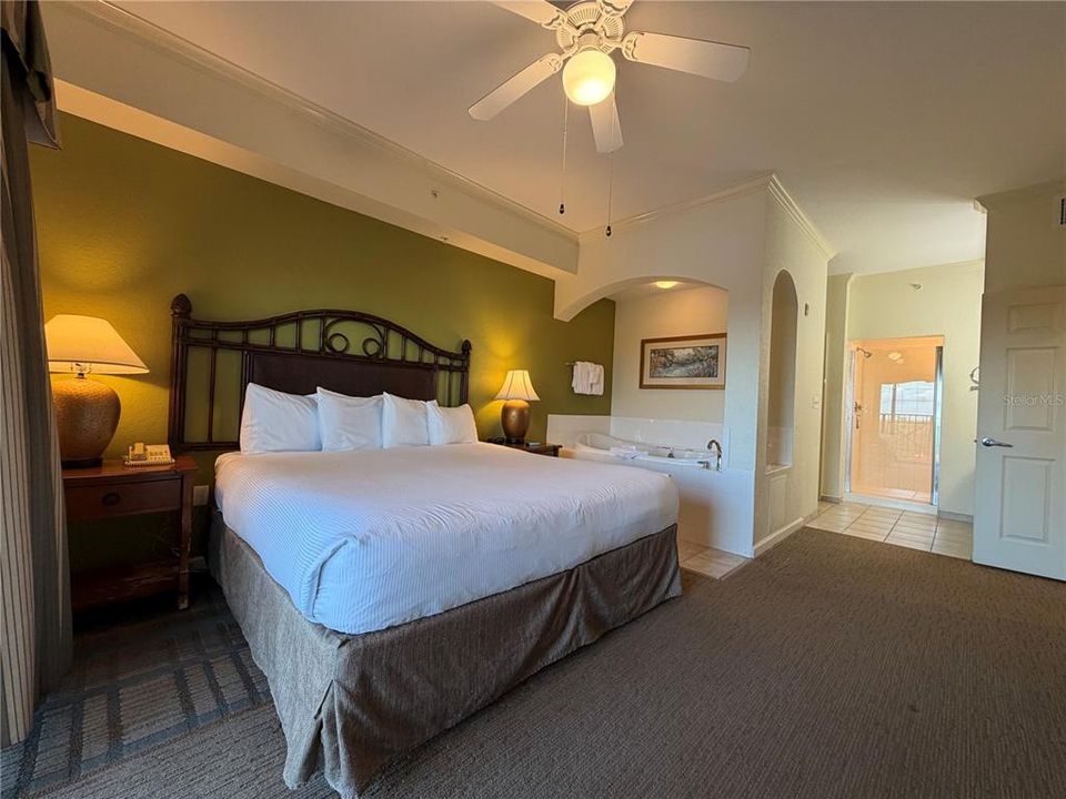 For Sale: $299,000 (4 beds, 4 baths, 1775 Square Feet)