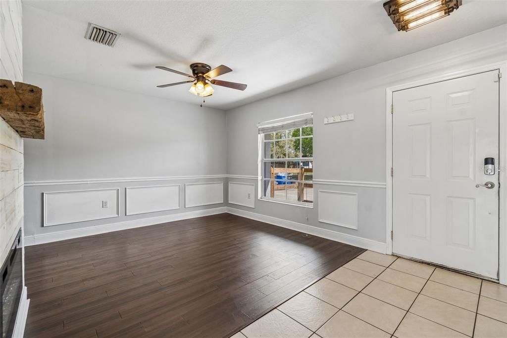 For Rent: $2,650 (4 beds, 2 baths, 1822 Square Feet)