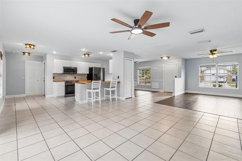 For Rent: $2,650 (4 beds, 2 baths, 1822 Square Feet)