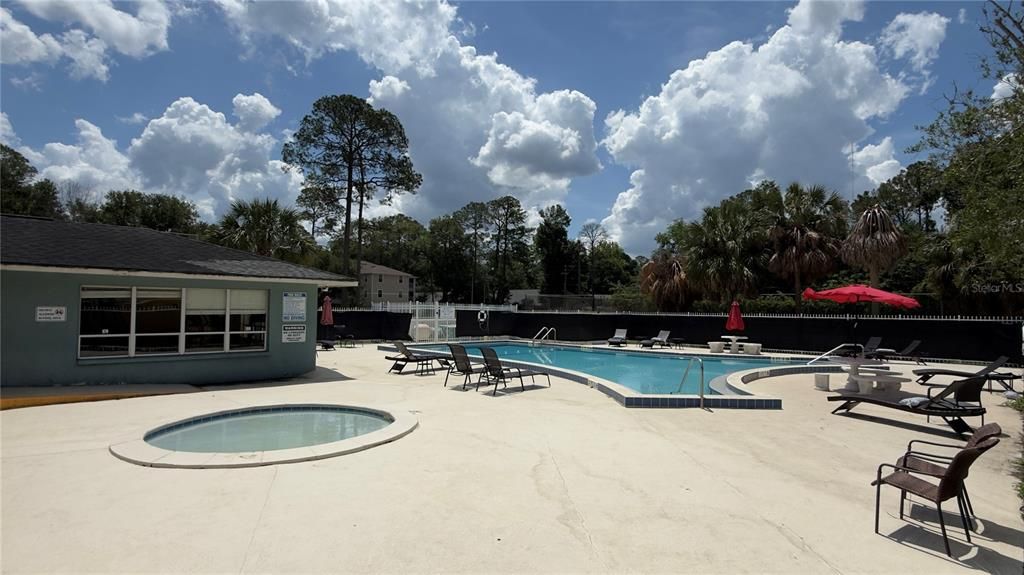 For Sale: $165,000 (4 beds, 2 baths, 1638 Square Feet)