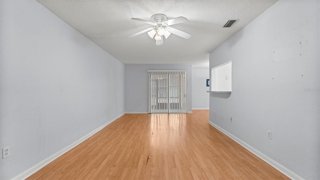 For Sale: $165,000 (4 beds, 2 baths, 1638 Square Feet)